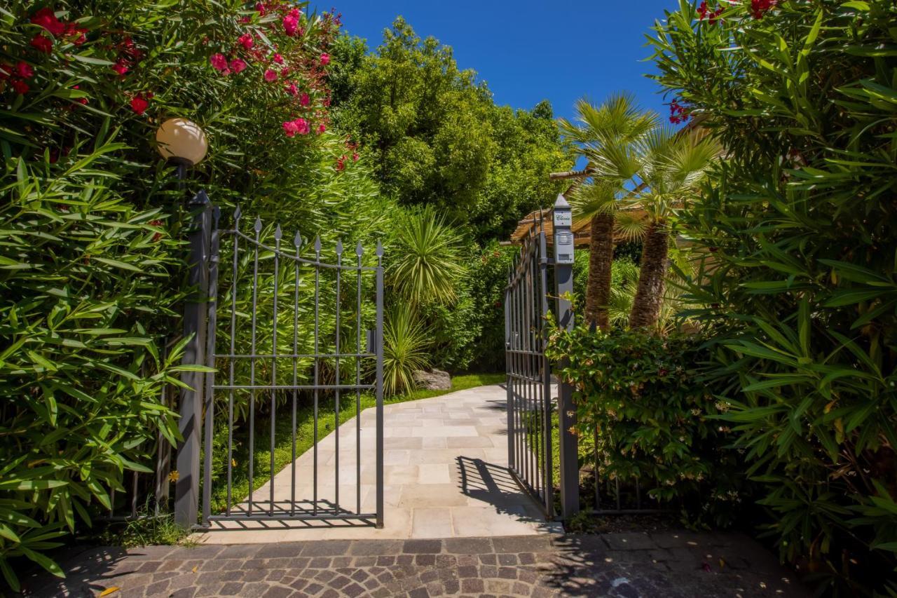 شقة Country Life Relais ماسّا لوبْرينسِ المظهر الخارجي الصورة